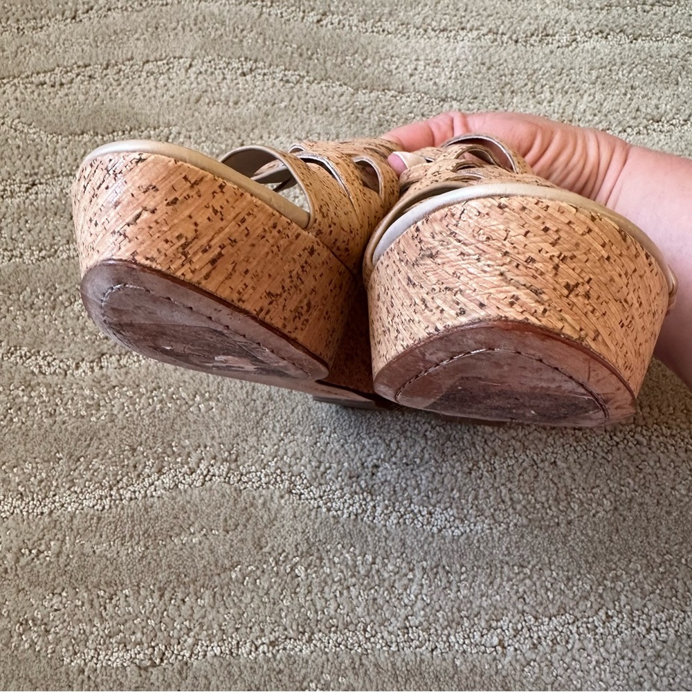 Donald J Pliner Flore Woven Strappy Platform Wedge Cork Slip On Sandals Tan 8.5 - Picture 12 of 16